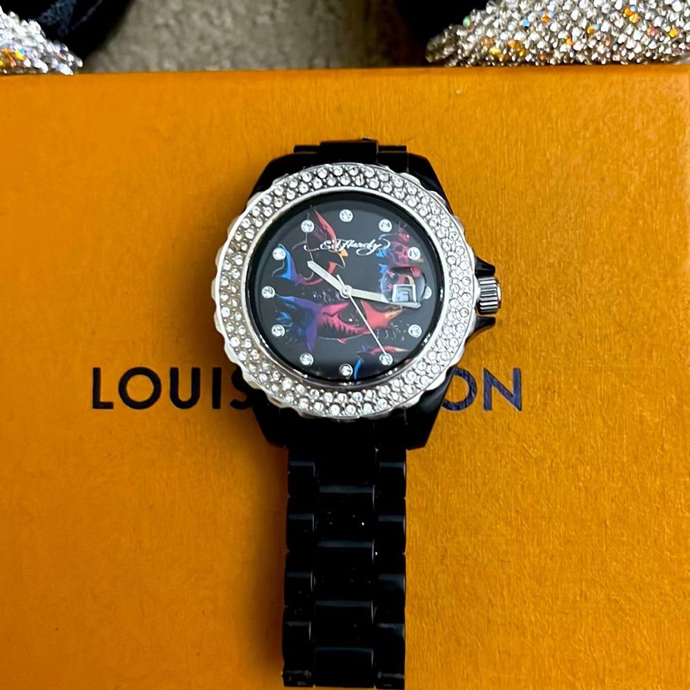 Ed Hardy beautiful watch with rhinestones